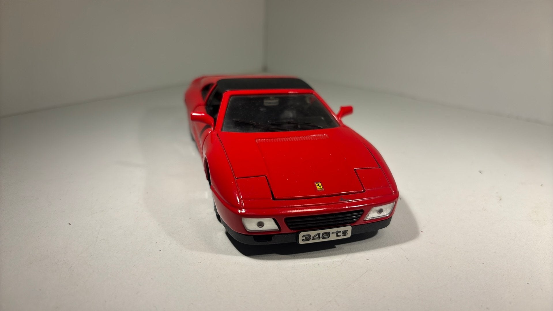 Ferrari 348 ts maisto 1.24, Hobby en Vrije tijd, Modelauto's | 1:24, Maisto, Ophalen of Verzenden, A, A