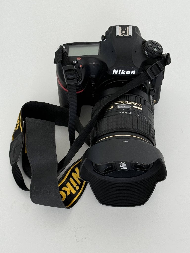 Nikon d850 (body, 2 lenses, accessories), Ophalen, Zo goed als nieuw, Nikon, 45 megapixels