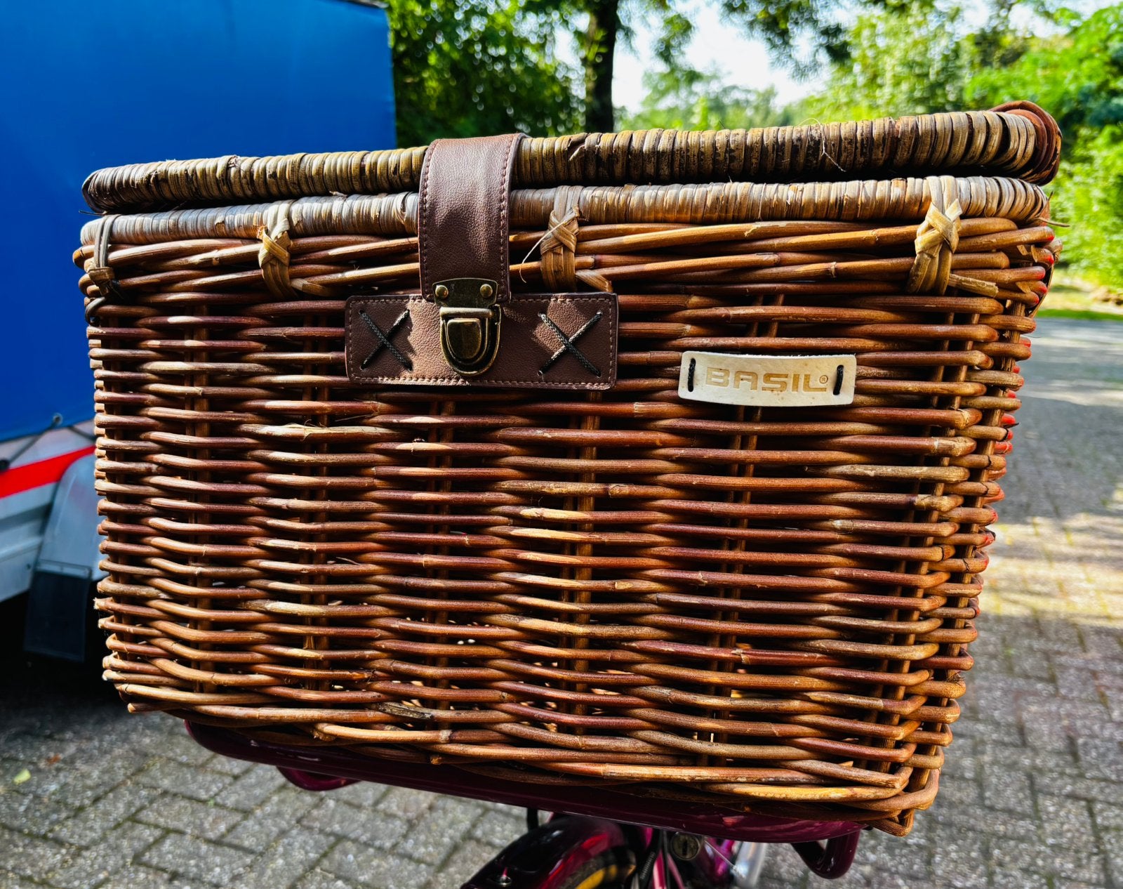 Basil fietsmand met deksel, Fietsen en Brommers, Ophalen, Zo goed als nieuw, Fietsmand