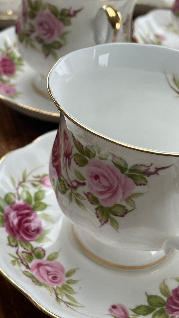 7 Royal Ascot Fine Bone China Messe Rose, Verzamelen, Porselein, Kristal en Bestek, Ophalen of Verzenden, Zo goed als nieuw, Porselein