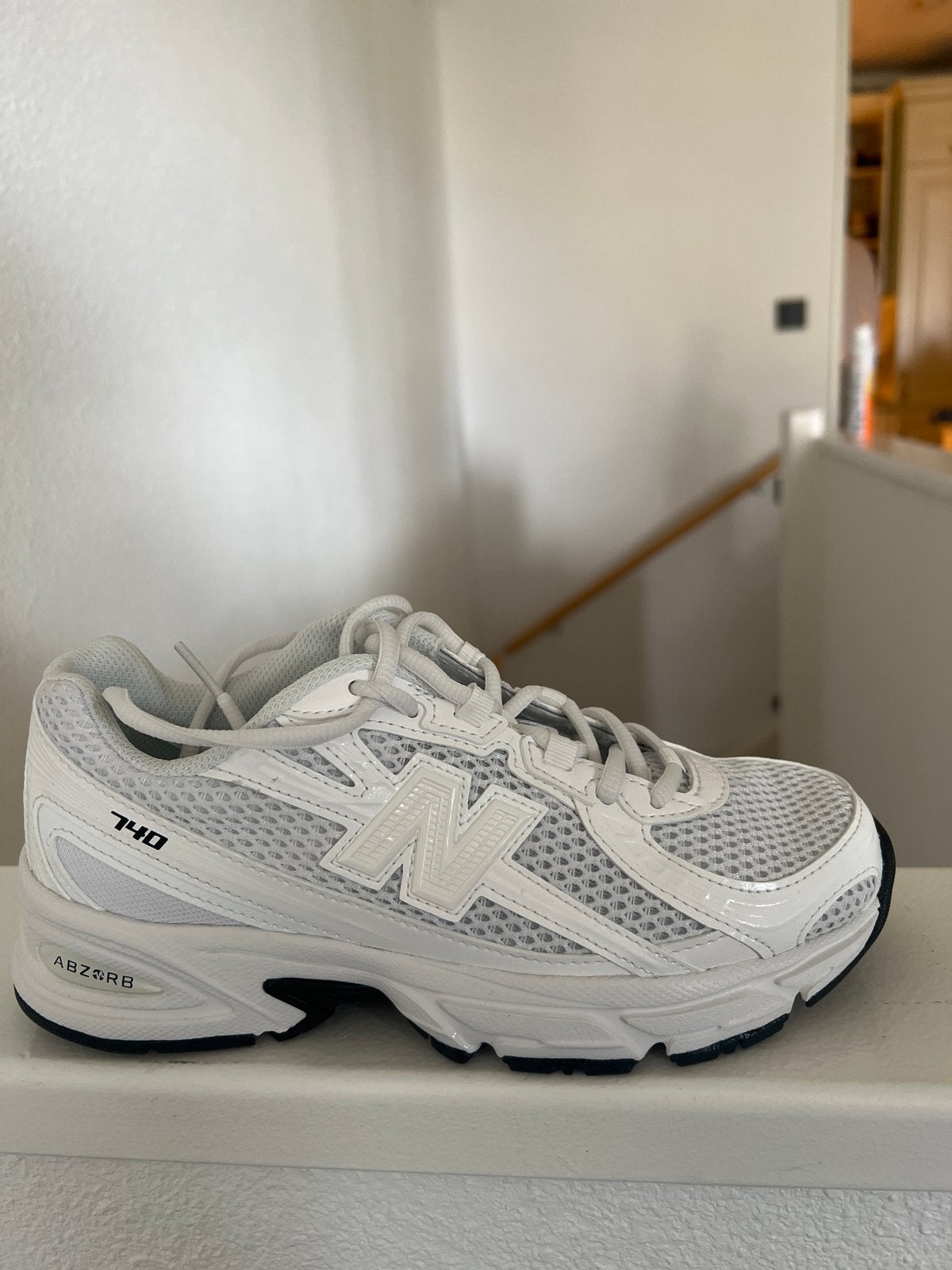 New Balance 740 Sneakers - Wit - rechterschoen, Kleding | Dames, Wit, Nieuw, Ophalen of Verzenden, Sneakers of Gympen
