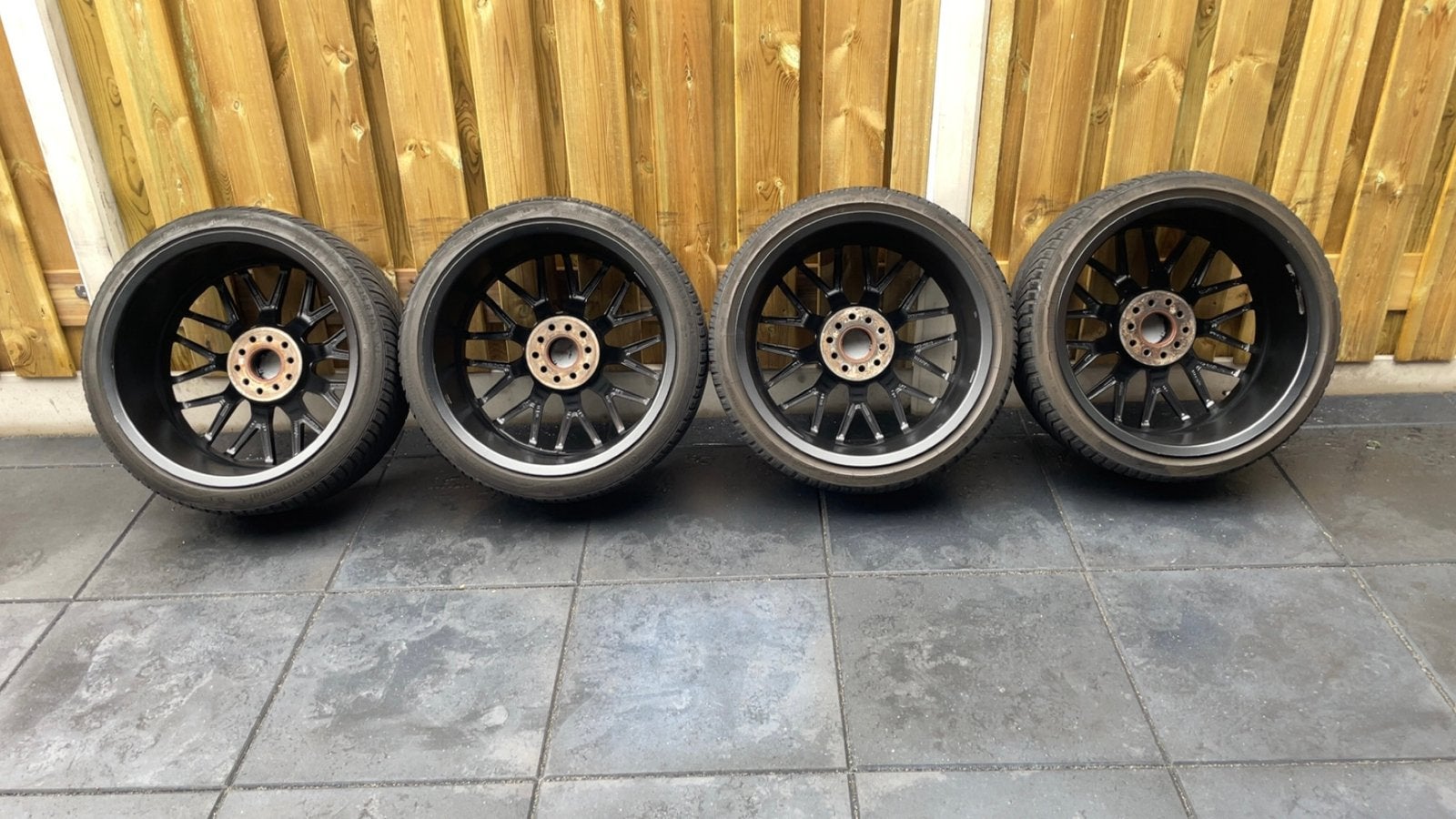 Foto 14 van 5x120/5x112 19inch NB-Performance velgen 4-Seasonbanden