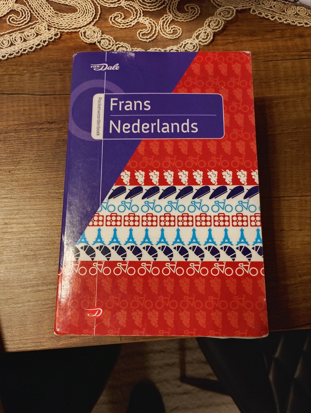 Van Dale Pocketwoordenboek Frans-Nederlands, Ophalen of Verzenden, Gelezen, Van Dale, Non-fictie
