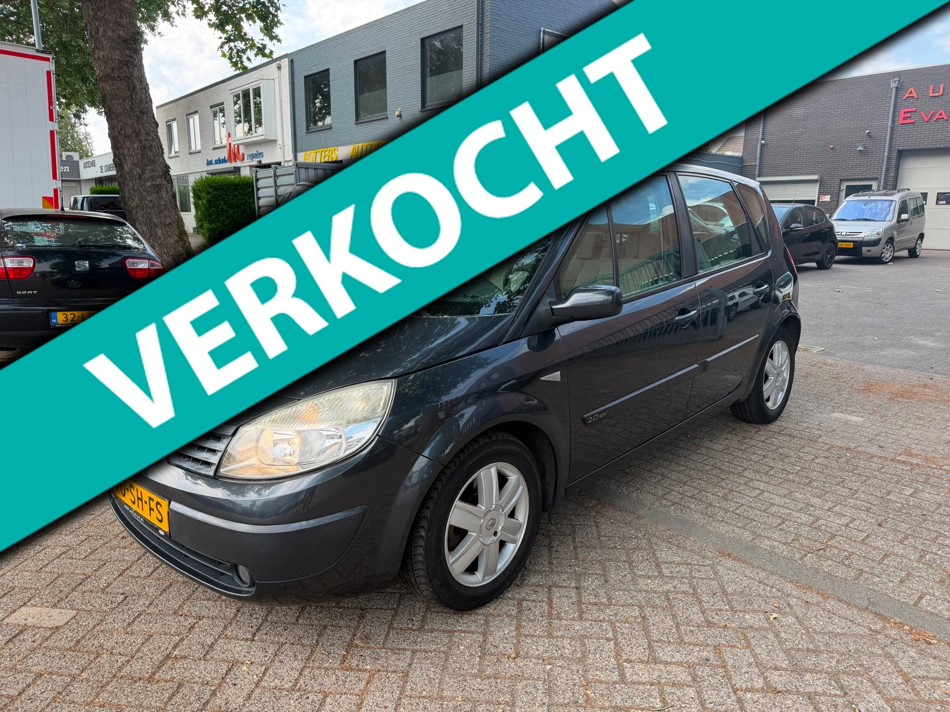 Renault Scénic 2.0-16V Privilège Luxe Automaat, Auto's, Renault, 1998 cc, 135 pk, 4 cilinders, Origineel Nederlands