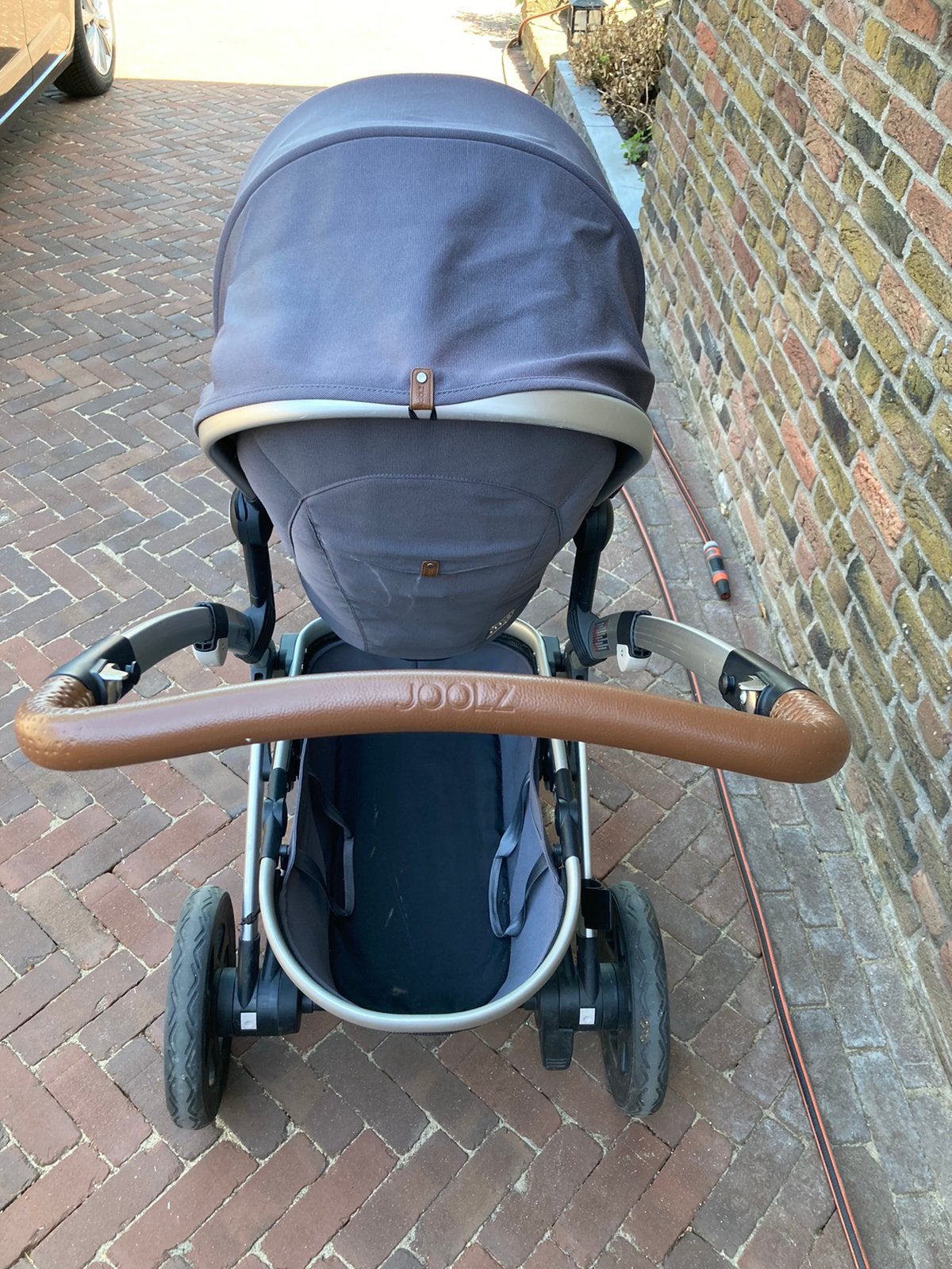 Joolz - Geo 2 - grijs - Hippo Grey kinderwagen met reiswieg, Kinderen en Baby's, Kinderwagens en Combinaties, Ophalen, Zo goed als nieuw