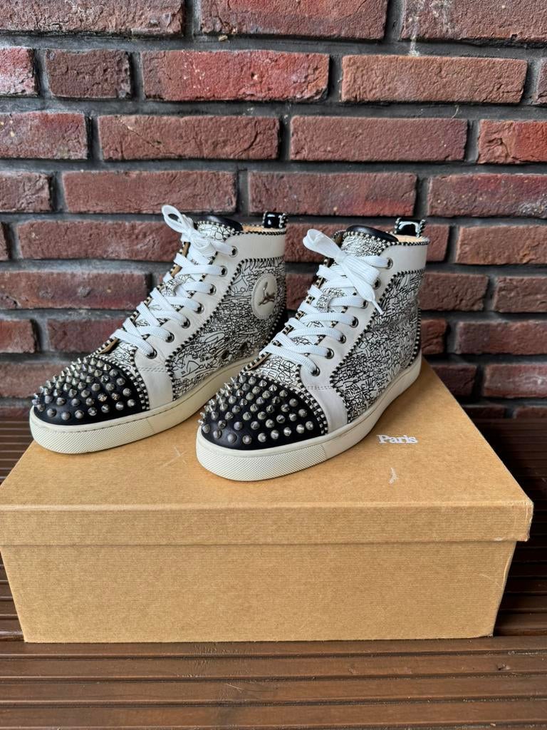 Louboutin Orlato Spike 42, Zwart, Ophalen of Verzenden, Sneakers of Gympen, Zo goed als nieuw