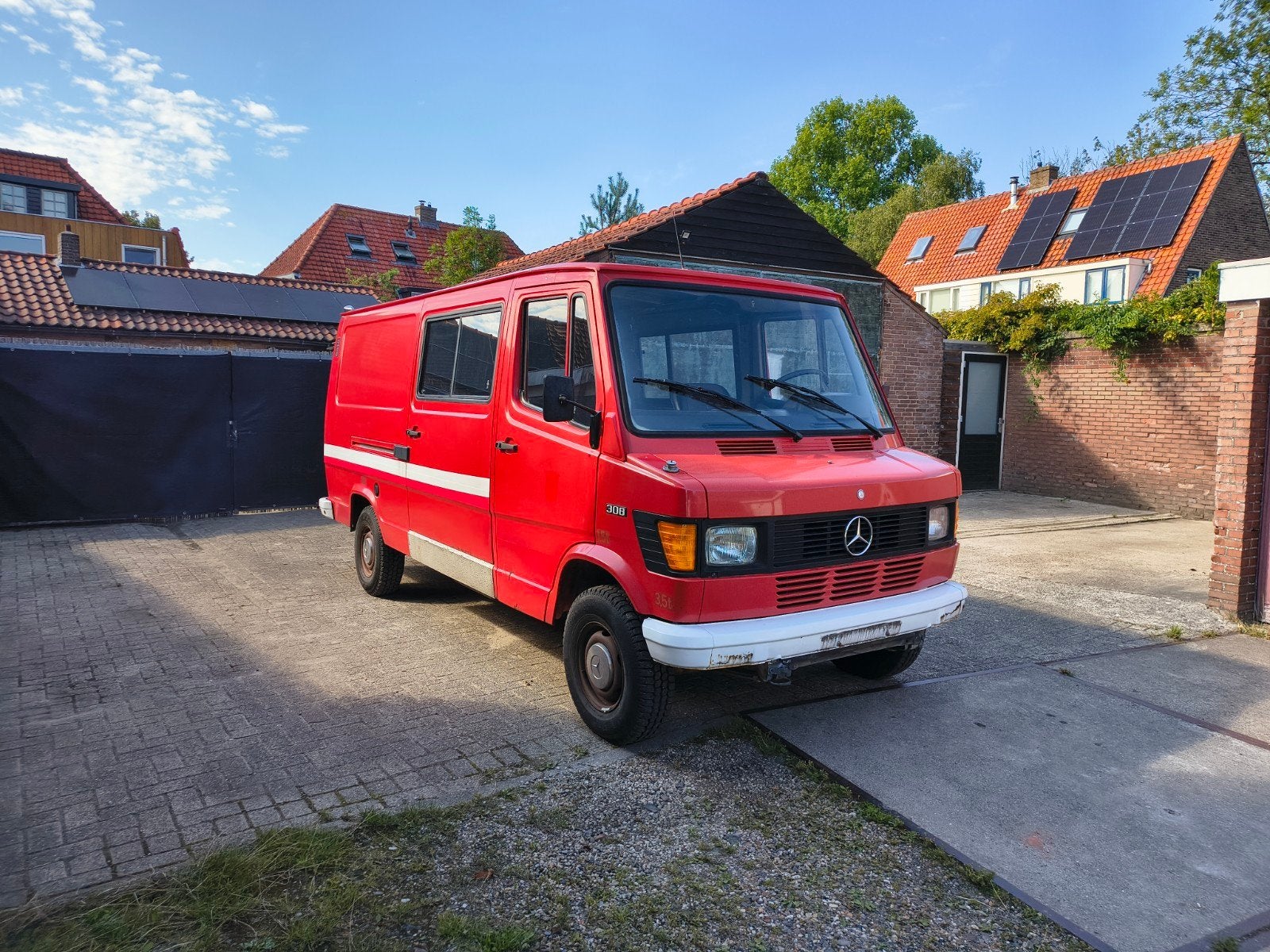 Mercedes bus 308 benzine 1979 42000km foodtruck camper, Auto's, 2307 cc, Mercedes-Benz, Handgeschakeld, Particulier