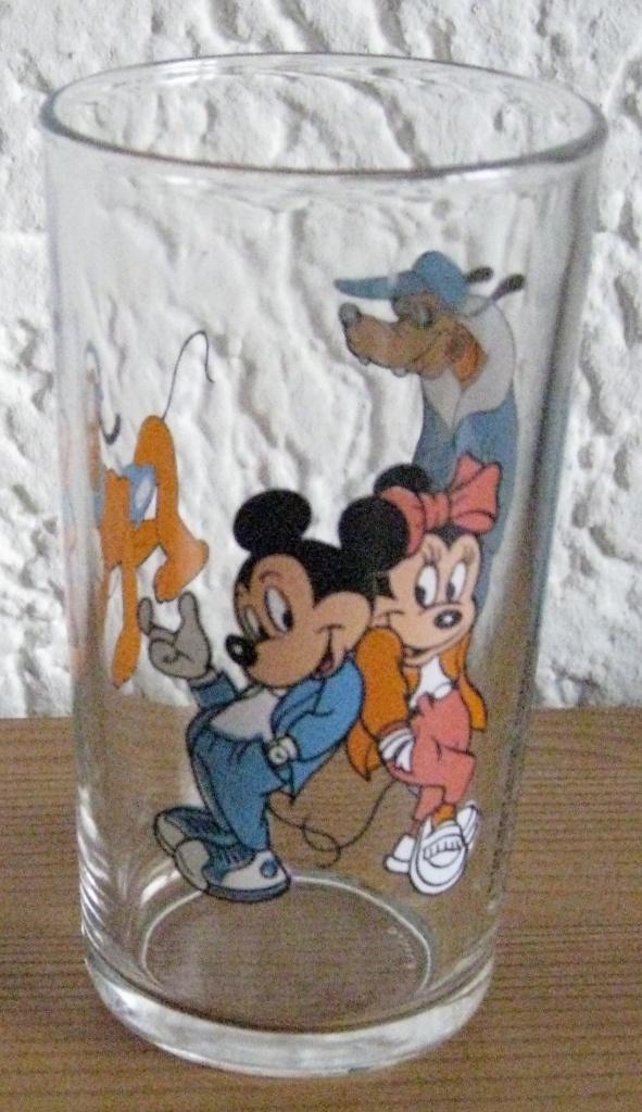limonade glas Walt Disney  Marne Mosterd Groningen, Ophalen of Verzenden, Nieuw, Servies