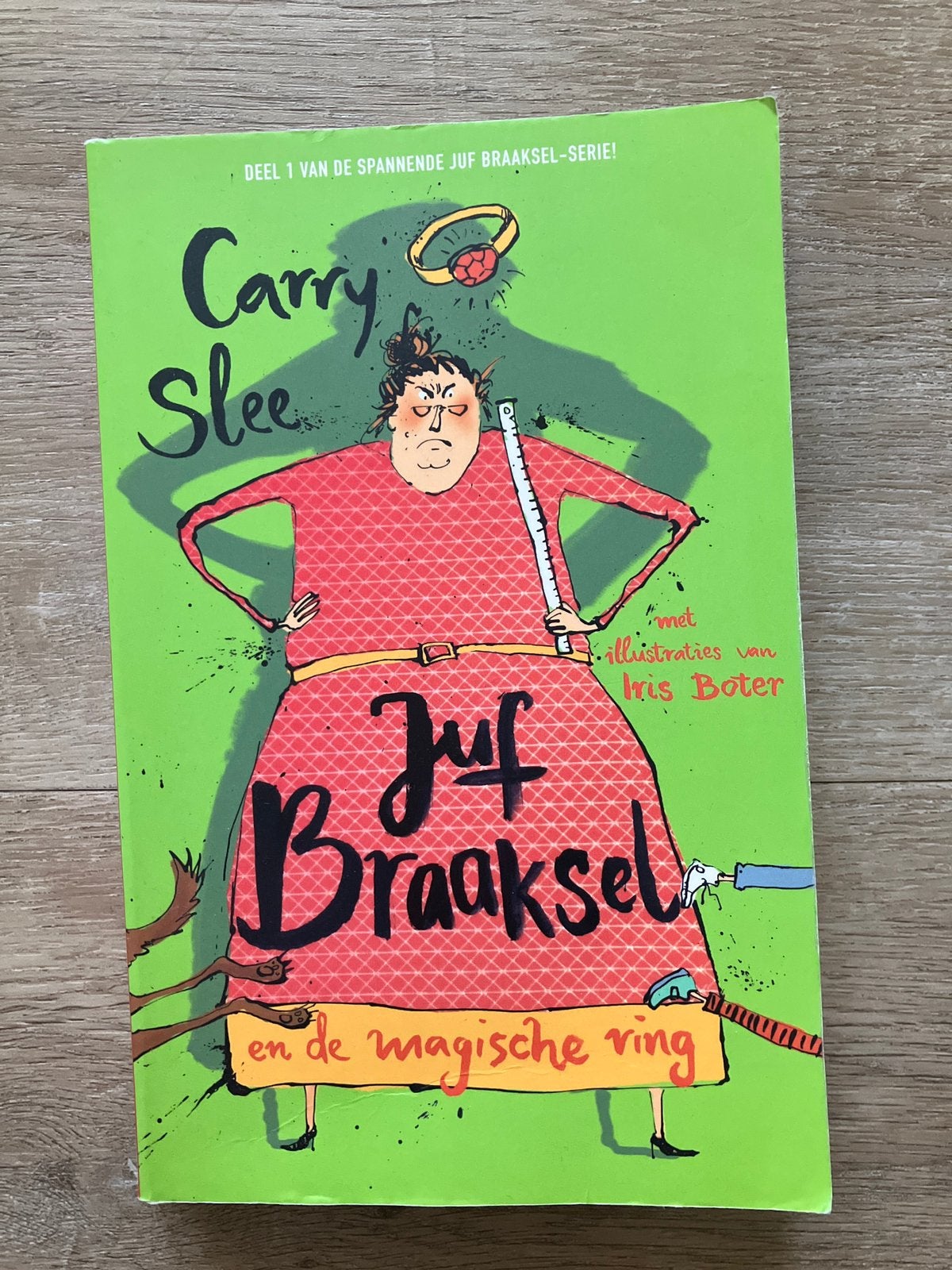 Juf braaksel en de magische ring, Ophalen of Verzenden, Gelezen