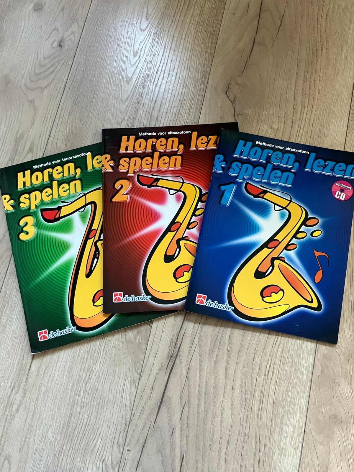 Horen,lezen,spelen sax, Ophalen of Verzenden, Zo goed als nieuw, Alt