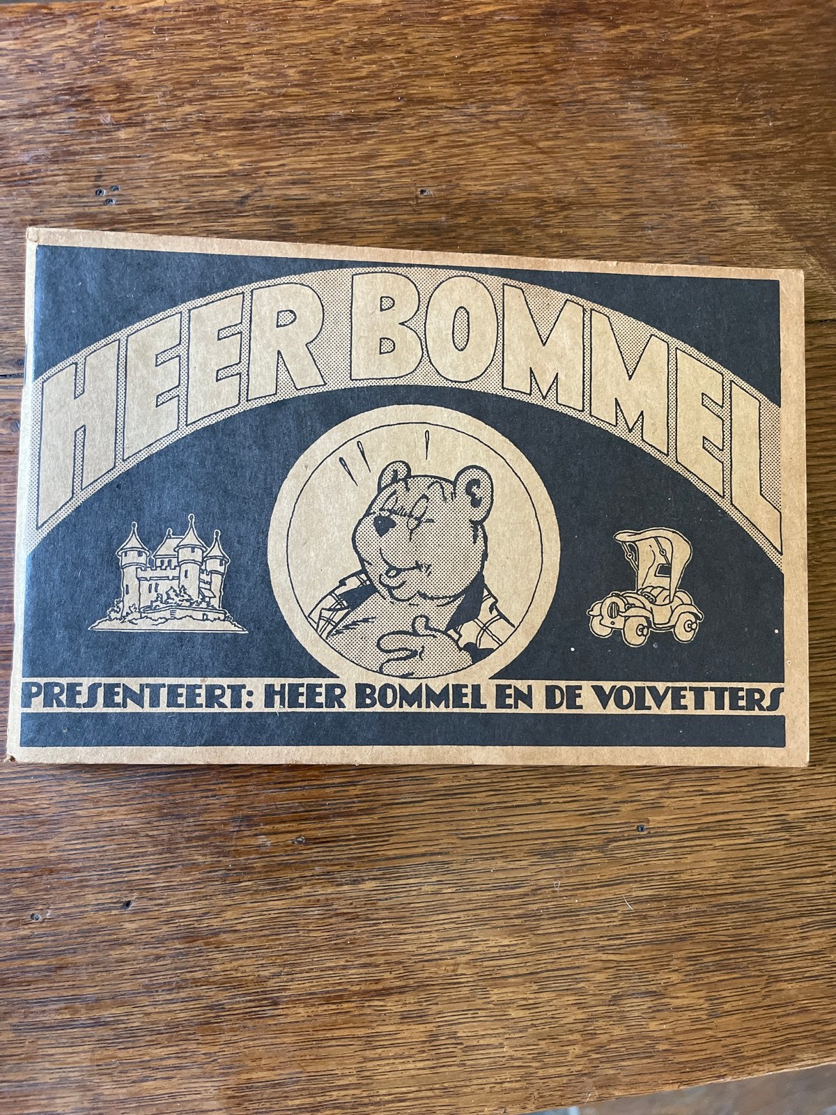 Heer Bommel en de Volvetters - Stripboek, Boeken, Stripboeken, Eén stripboek, Ophalen of Verzenden, Gelezen