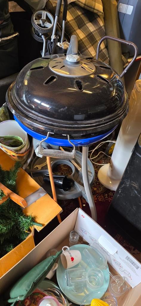 Compacte draagbare barbecue met deksel, Ophalen, Gebruikt, Onbekend
