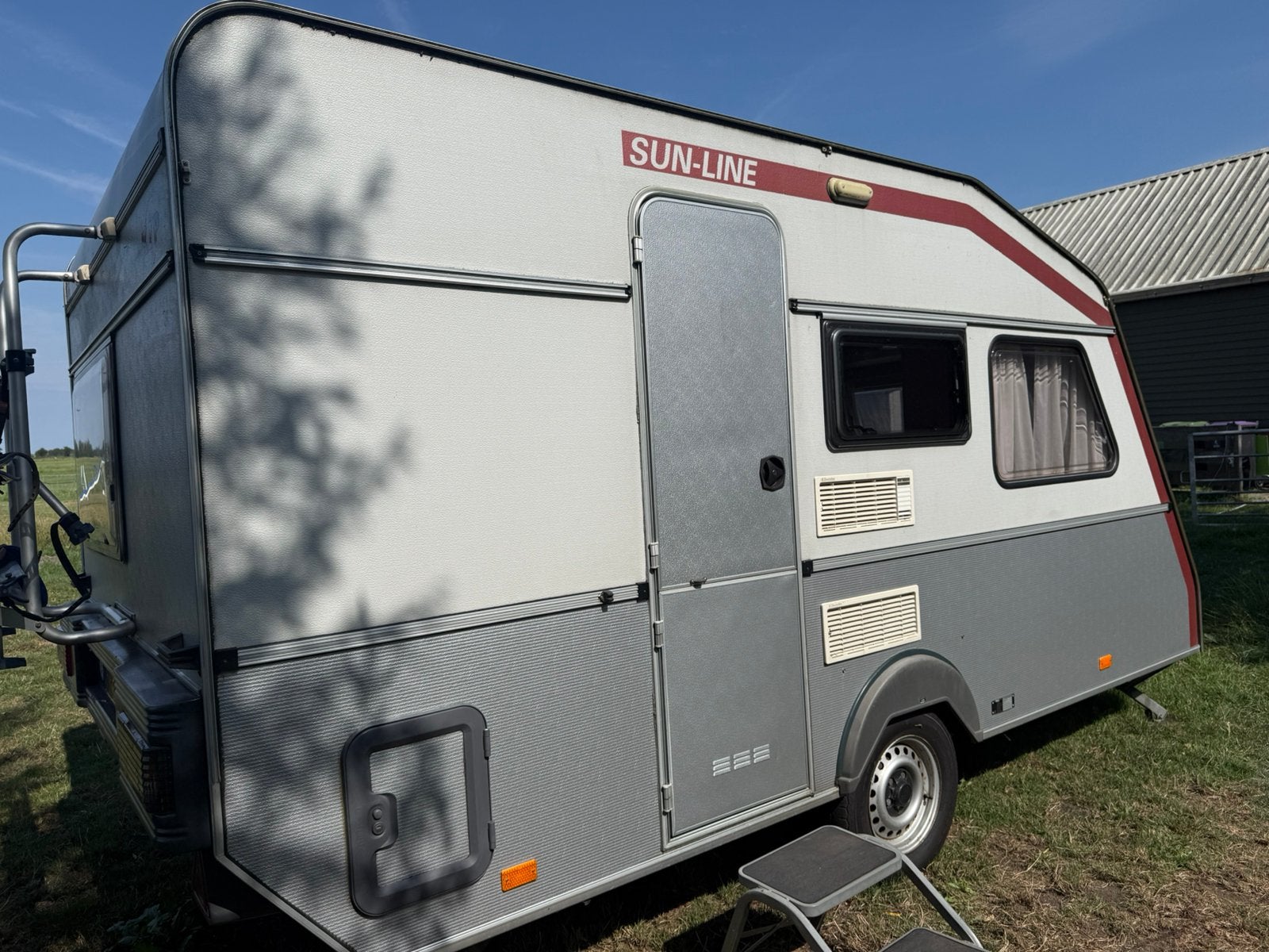 Kip KS 41 1996, Caravans en Kamperen, Caravans, Particulier, tot en met 3, 750 - 1000 kg, Kleine zit, Kip, Vast bed, 4 tot 5 meter