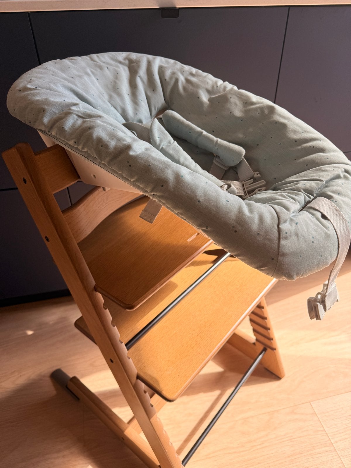 Stokke Newborn Set - Nieuwe model - Super nette staat, Ophalen, Zo goed als nieuw, Meegroeistoel, Gordel(s)