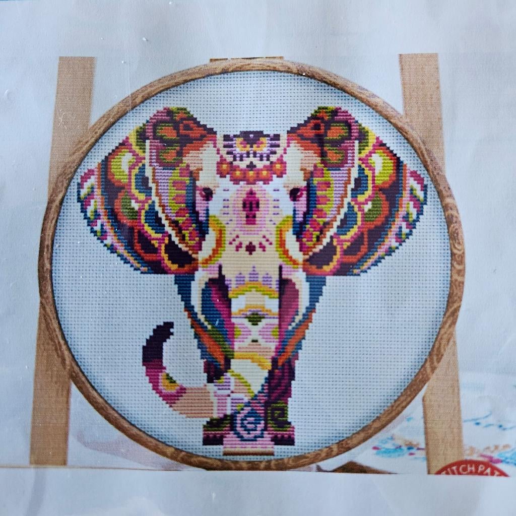 Borduur pakket gekleurde olifant, 14ct, DIY, Cadeau, Creatie, D, Nieuw, Ophalen of Verzenden, D