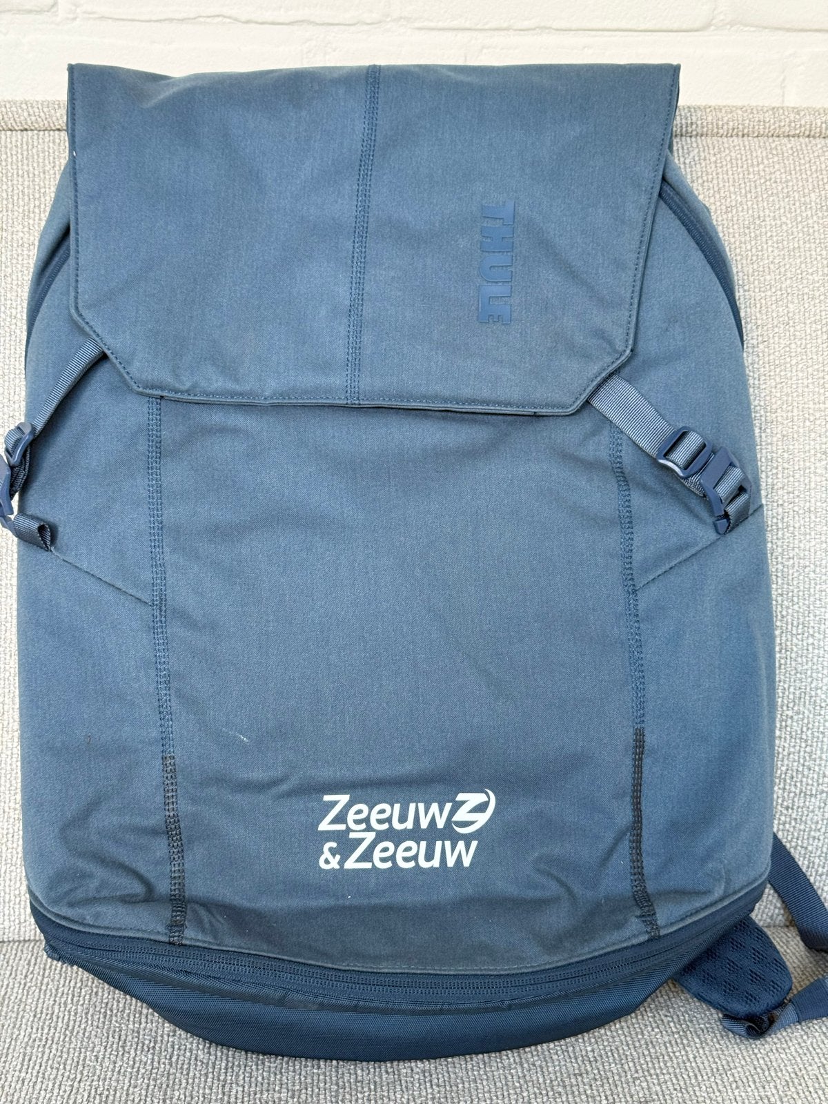 Thule Wandelrugzak met Laptopvak en Schoenenvak, Sieraden, Tassen en Uiterlijk, Gebruikt, 25 tot 40 cm, Ophalen of Verzenden, Overige merken