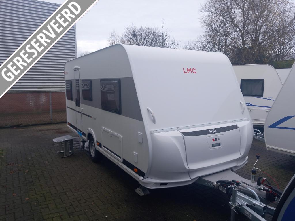 LMC Style 460 E Sumerdeal NU, Caravans en Kamperen, Caravans, Standaardzit, Bedrijf, Ringverwarming, 5 tot 6 meter