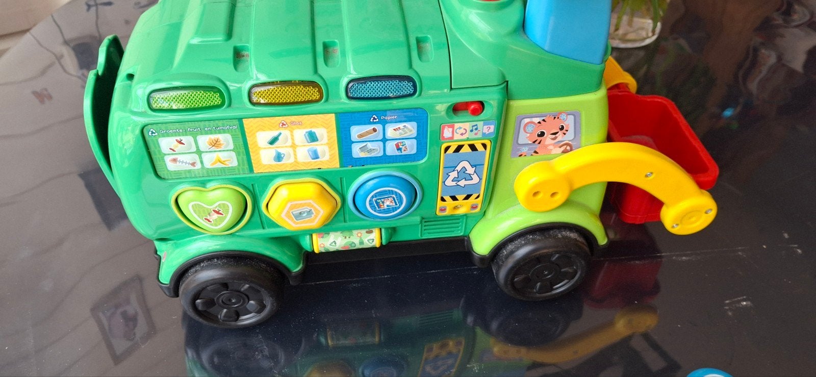 VTech Vuilniswagen met geluid en sorteerfunctie, Ophalen