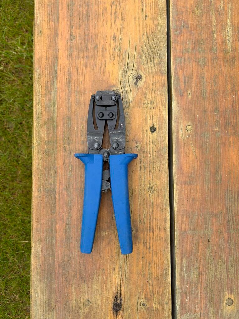 Klauke K32 Krimptang - Gebruikt, Doe-het-zelf en Verbouw, Gereedschap | Handgereedschap, Ophalen of Verzenden, Gebruikt