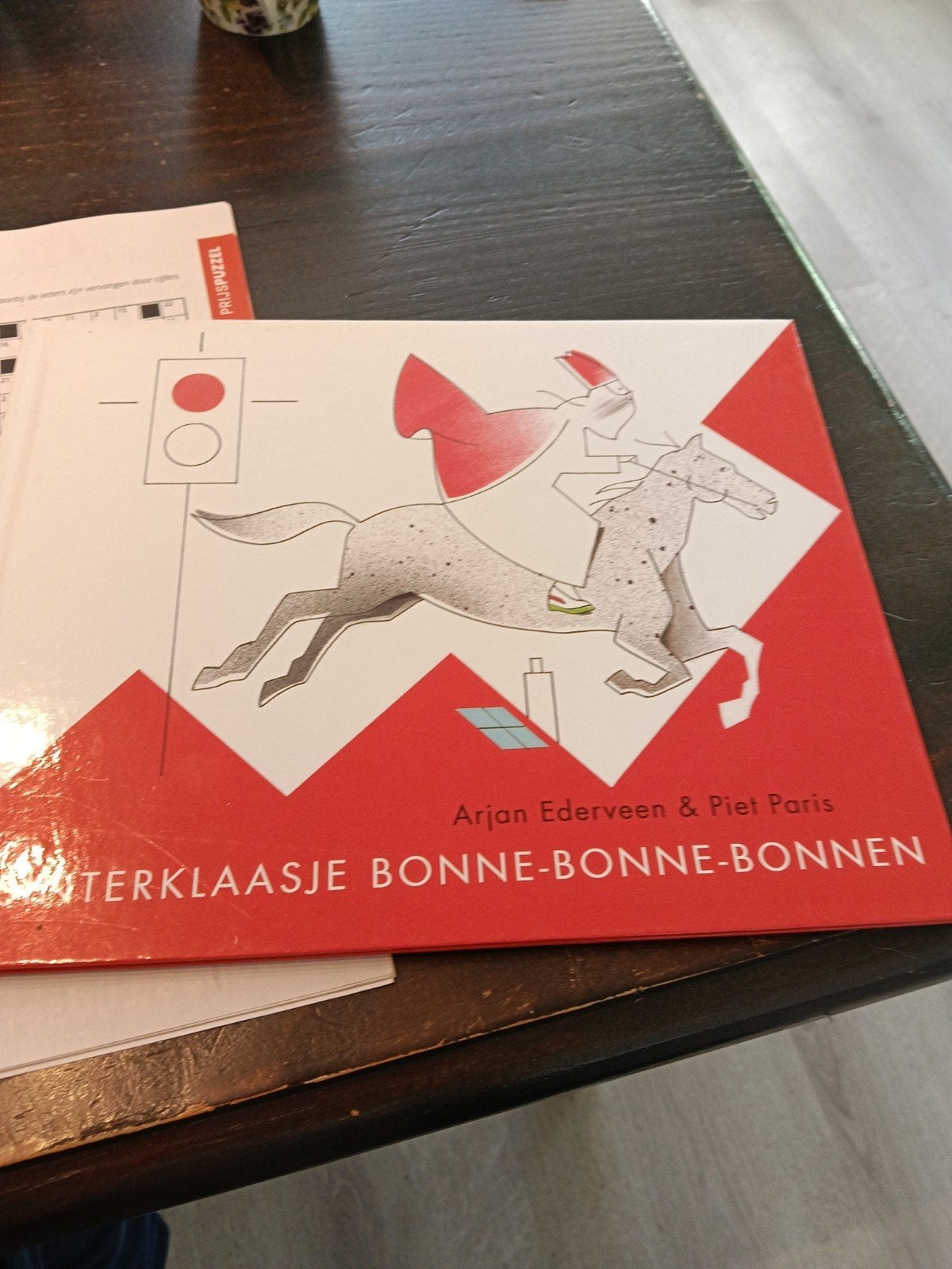 Sinterklaasje Bonne-Bonne-Bonnen - Arjan Ederveen, Ophalen of Verzenden, Zo goed als nieuw, Arjan Ederveen & Piet Paris, Sprookjes
