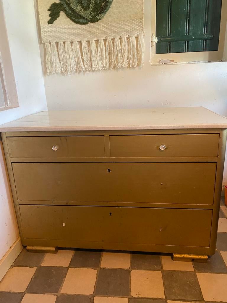 Leuke oude commode, Huis en Inrichting, Kasten | Ladekasten, Gebruikt, Minder dan 100 cm, 100 tot 150 cm, 25 tot 50 cm, 3 of 4 laden
