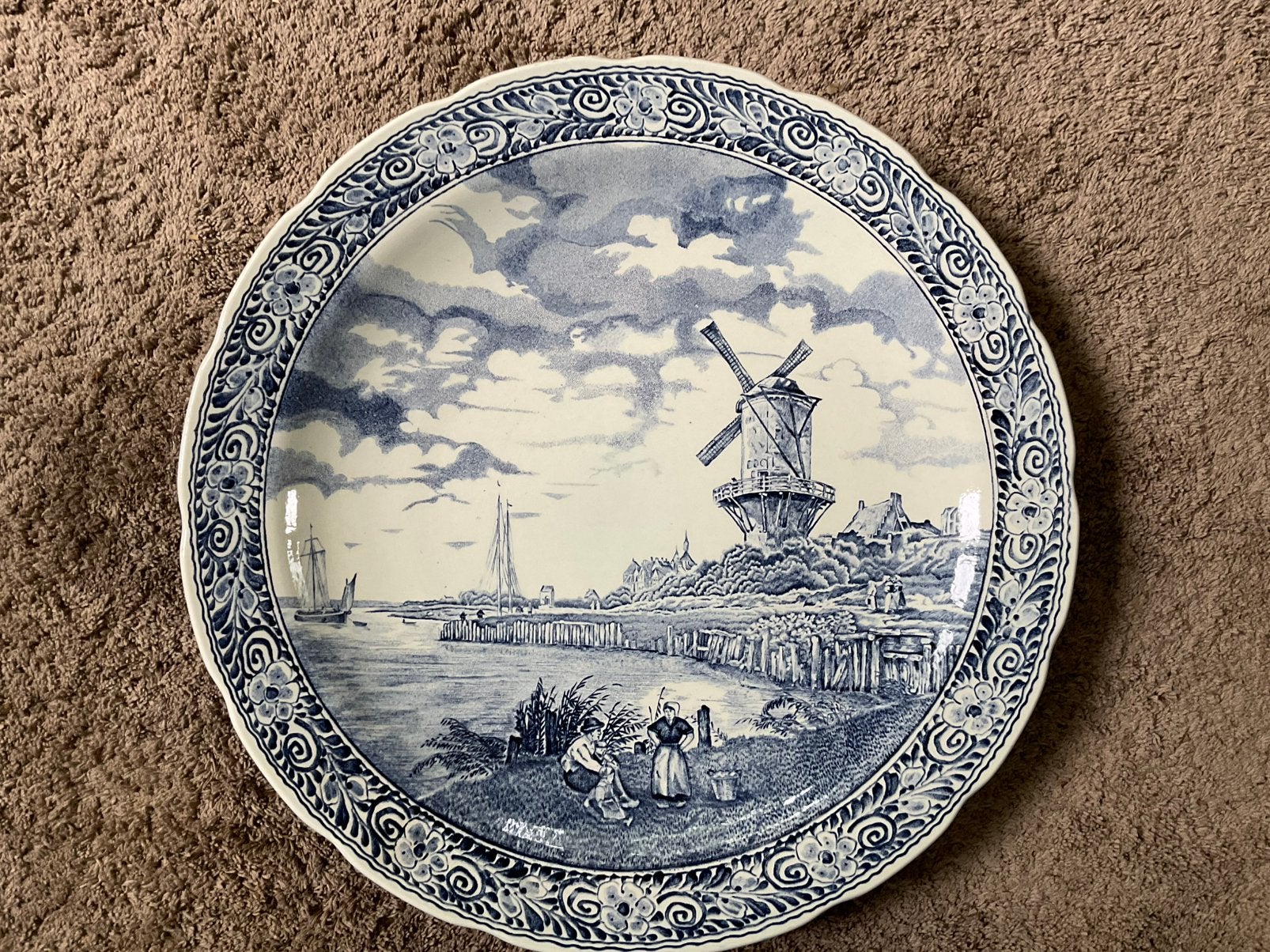 Delfsblauw bord, Ophalen