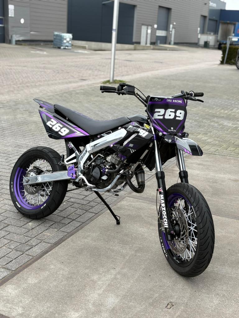 Derbi DRD 03, Fietsen en Brommers, Brommers | Derbi, 6 versnellingen, Maximaal 45 km/u, Ophalen of Verzenden, Zo goed als nieuw