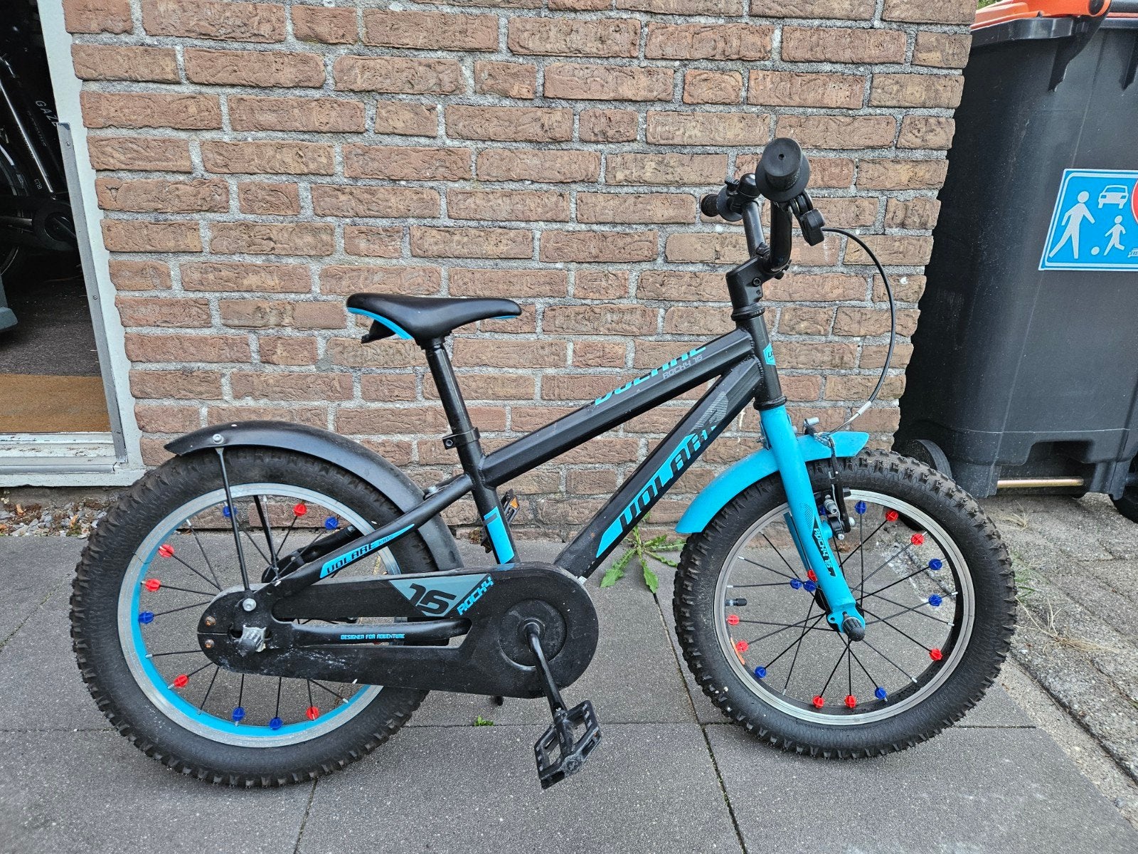 Volare Rocky 16 inch kinderfiets - Goede staat, Ophalen, Velgrem, Volare, 16 tot 20 inch