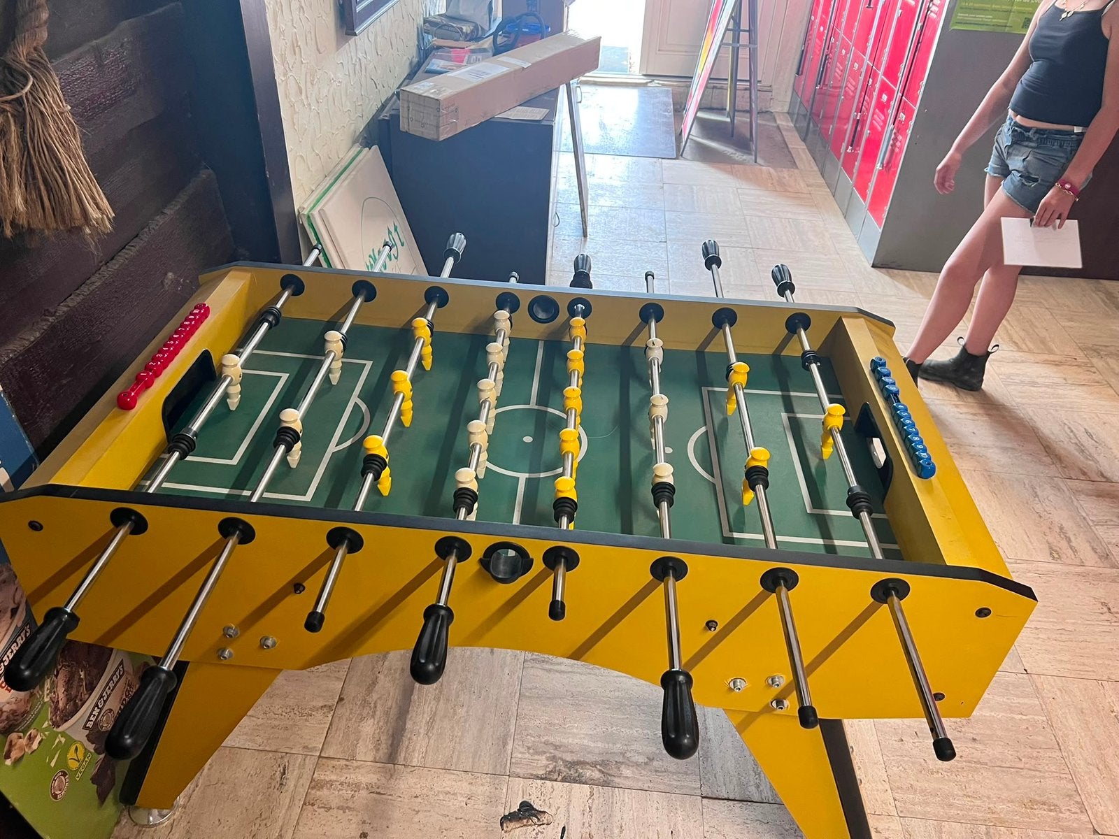 TEAB voetbaltafel met balletjes, Ophalen, Gebruikt