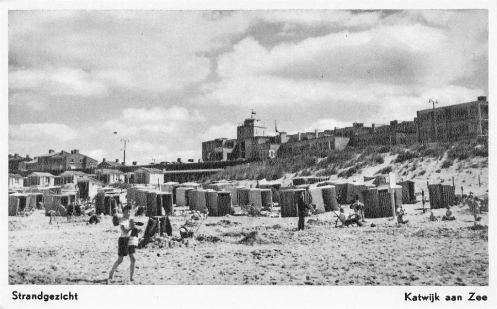 703-347-015 Strandgezicht Katwijk aan Zee, Ophalen of Verzenden, Voor 1920, Zuid-Holland