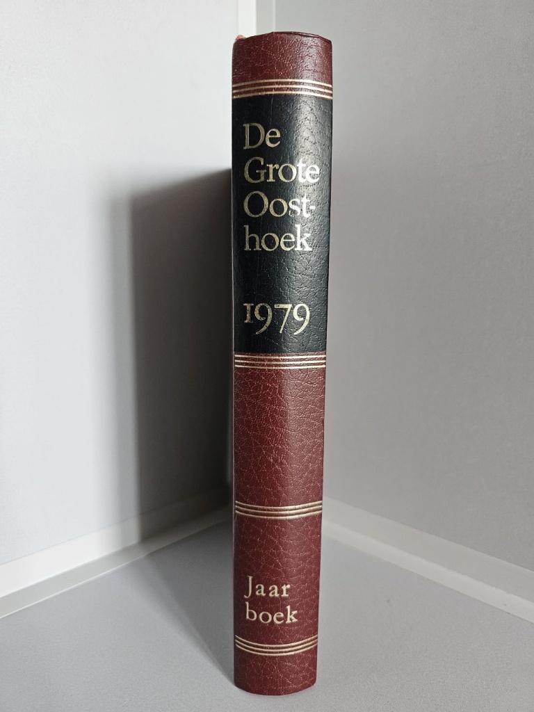 Jaarboek De Grote Oosthoek van het jaar 1979, Nieuw, Diverse auteurs, Ophalen of Verzenden, Wereld