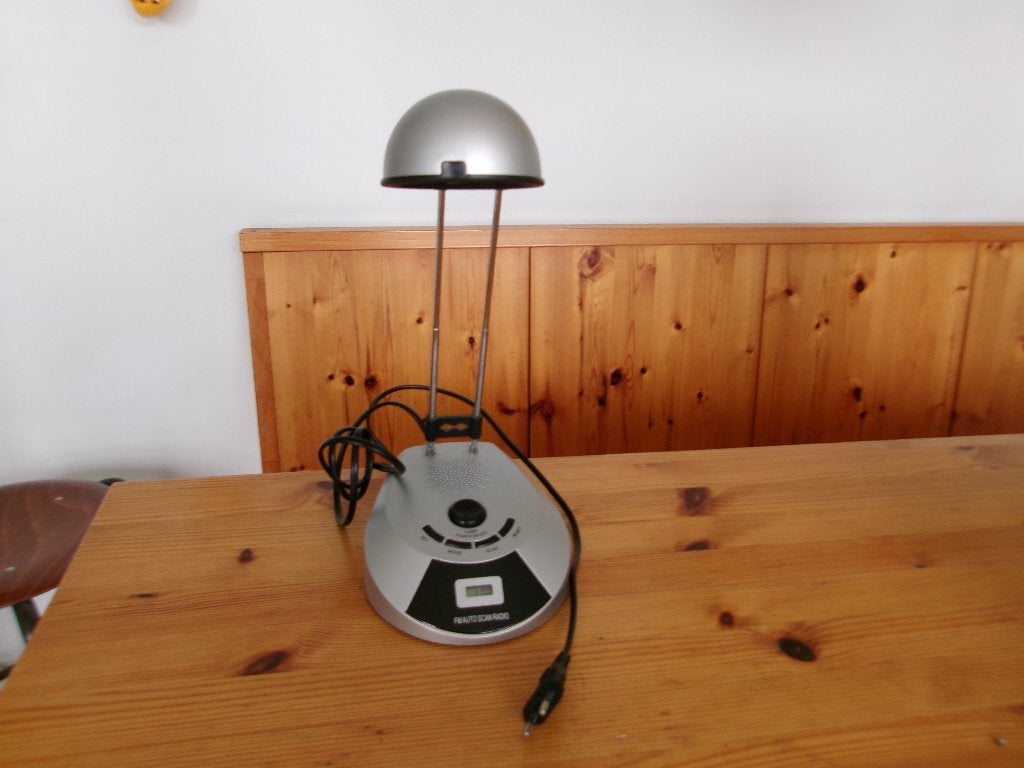 Halogen desk lamp + radio, Ophalen of Verzenden, Gebruikt, Metaal, Minder dan 50 cm