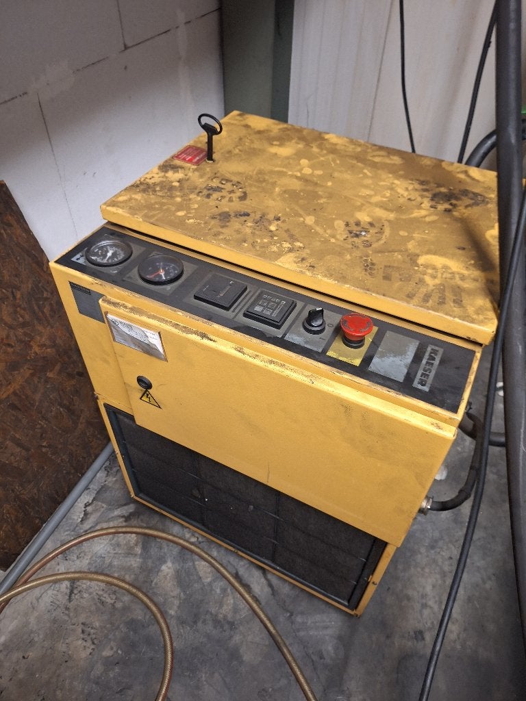 Kaeser compressor en droger, Ophalen, Gebruikt, Geluidgedempt, 6 tot 10 bar
