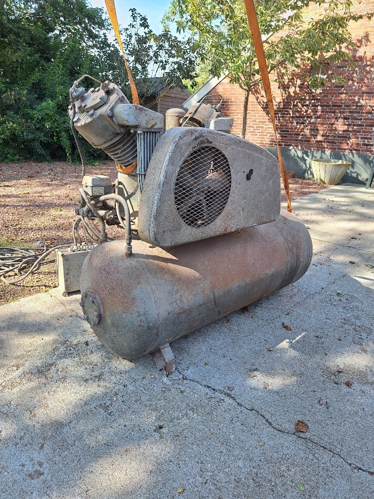 Compressor, Doe-het-zelf en Verbouw, Ophalen, Gebruikt, 200 tot 400 liter/min, 6 tot 10 bar