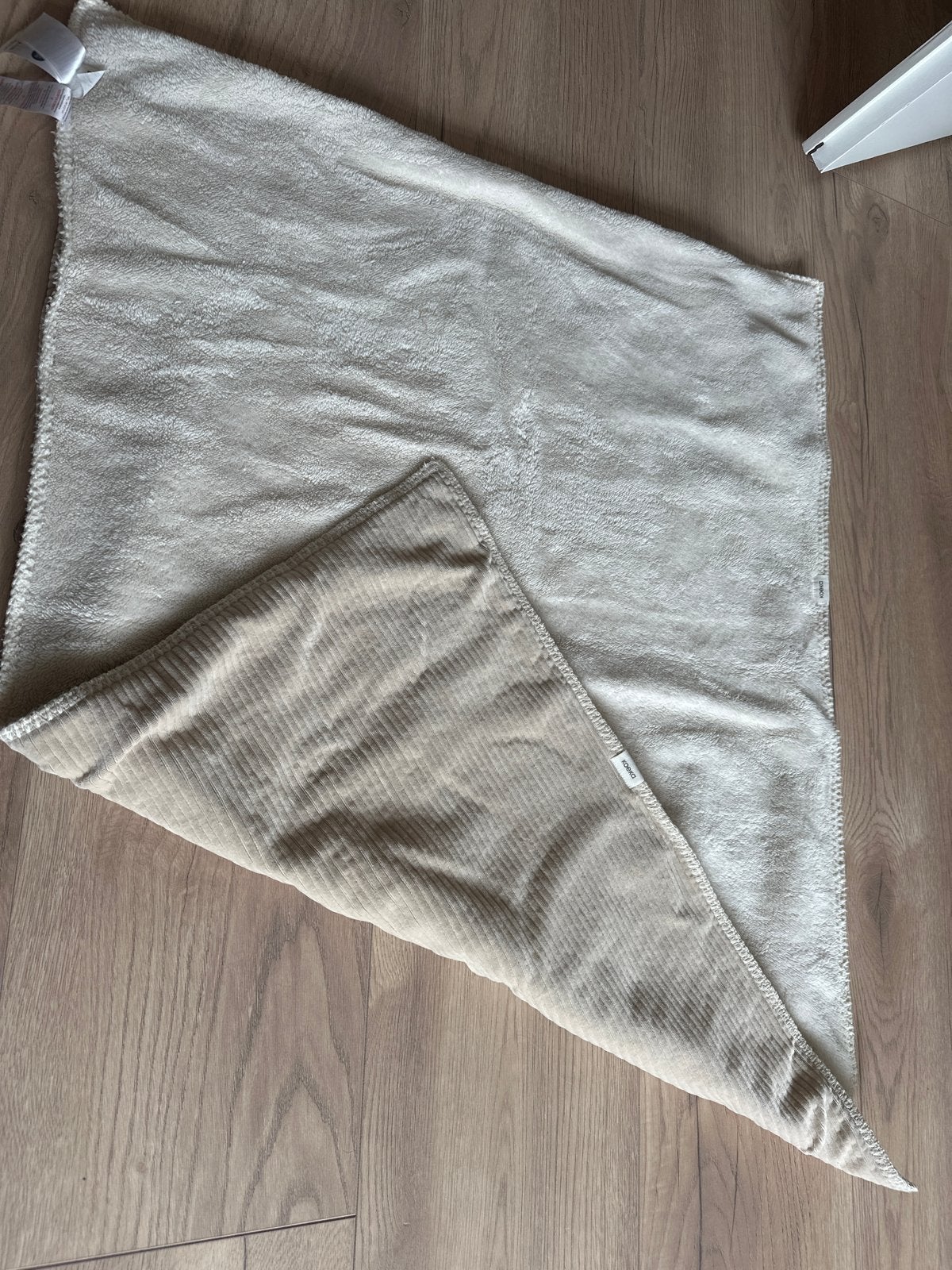 Koeka deken  bijv wieg - Beige ribstof en fleece, Ophalen, Dubbelzijdig, Zo goed als nieuw, Beige