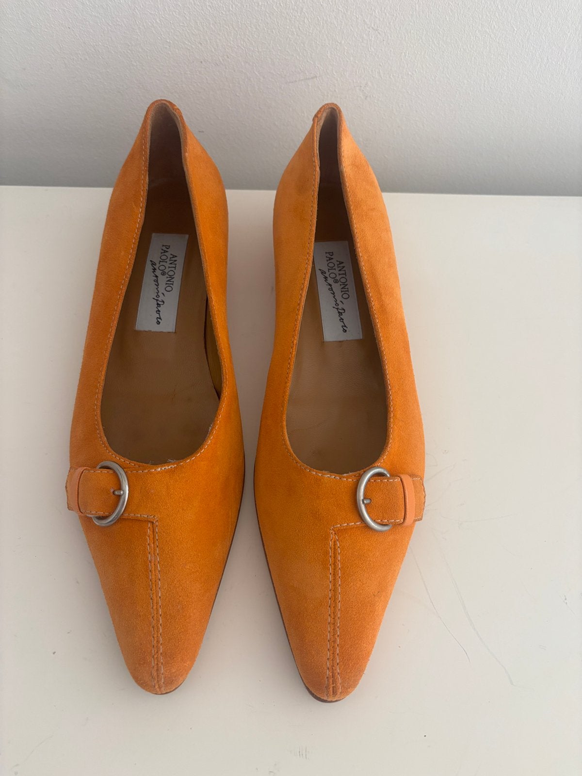 Antonio Paolo oranje suede ballerina met gesp maat 37 NIEUW, Kleding | Dames, Schoenen, Verzenden, Nieuw, Oranje, Ballerina's