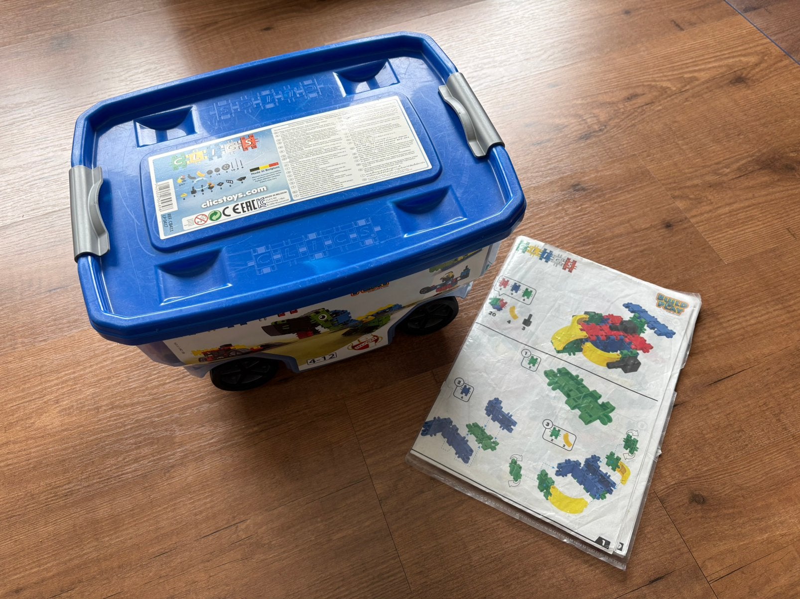 Clics sets in handige opbergbox, Kinderen en Baby's, Ophalen of Verzenden, Gebruikt, Bouwen
