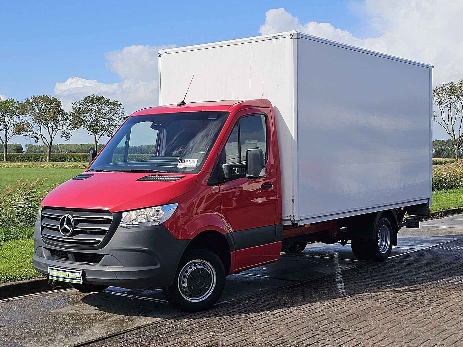 MERCEDES-BENZ SPRINTER 515 bakwagen laadklep!, Gebruikt, Euro 6, Overige kleuren, 150 pk