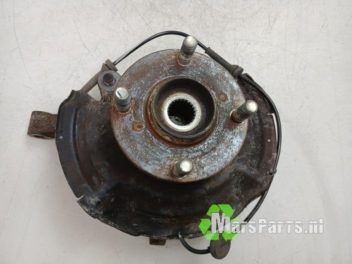 Fusee rechts-voor van een Nissan Pixo, Gebruikt, -, -, Ophalen of Verzenden