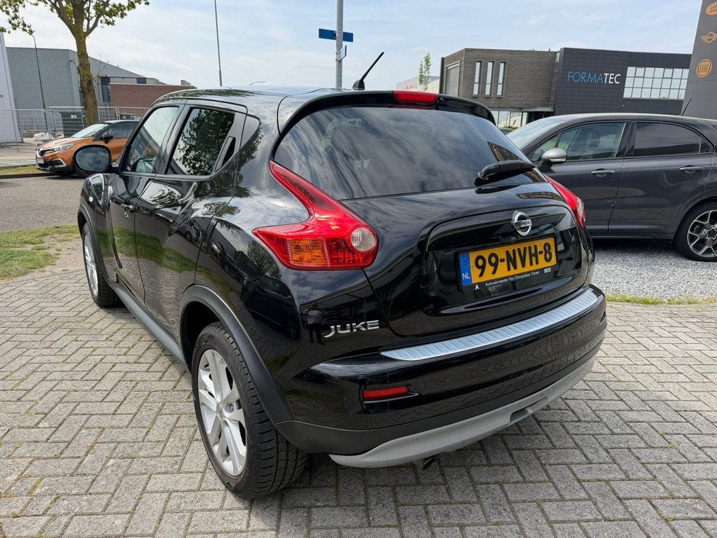 Nissan Juke 1.6 Tekna|Cam|T-haak|Leder, Auto's, Nissan, Euro 5, Zwart, 4 cilinders, Bedrijf