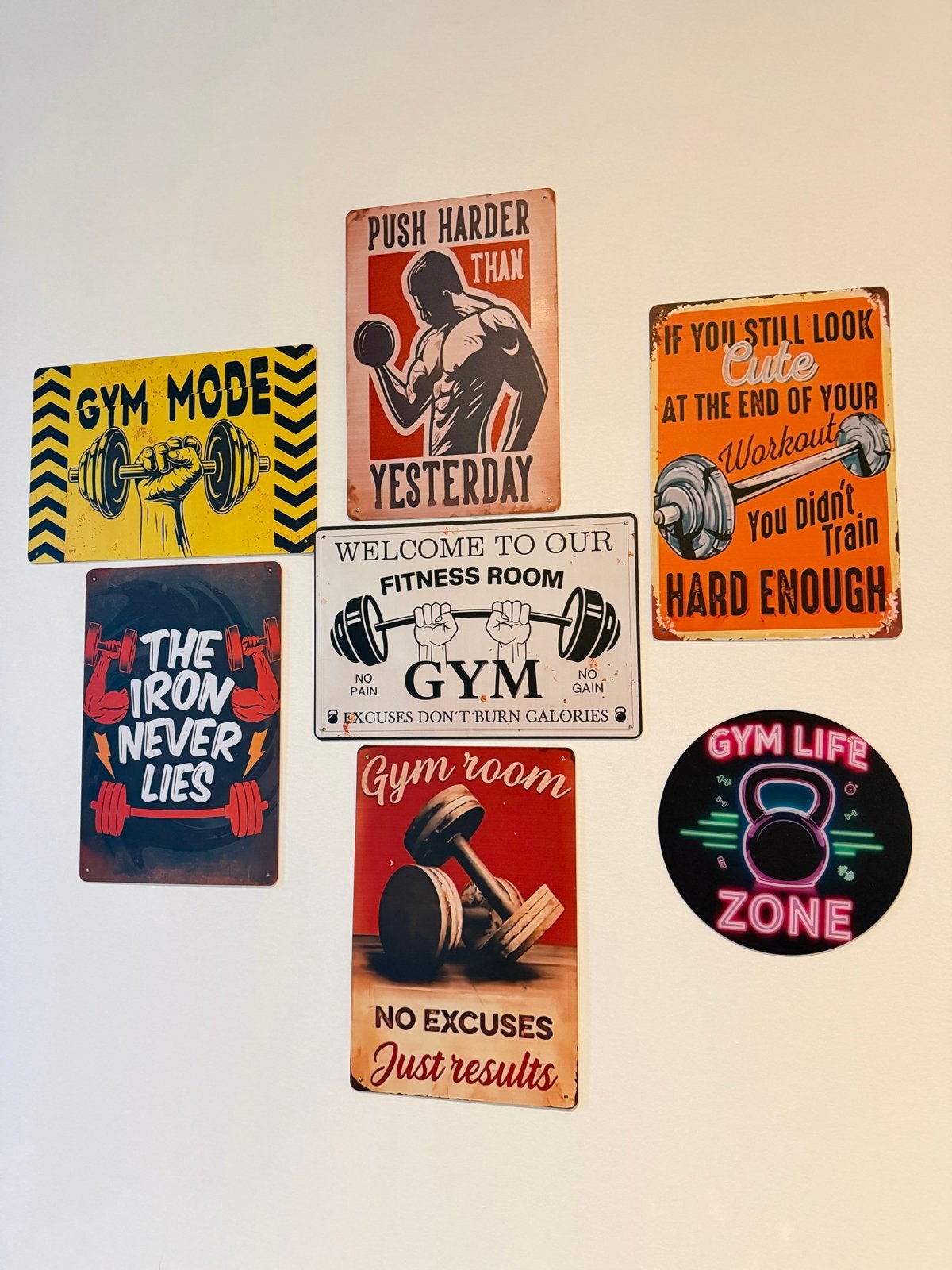 Set van 7 Gym/Fitness Metalen Wanddecoratie Borden, Vintage, Meerkleurig, Ophalen of Verzenden, Zo goed als nieuw