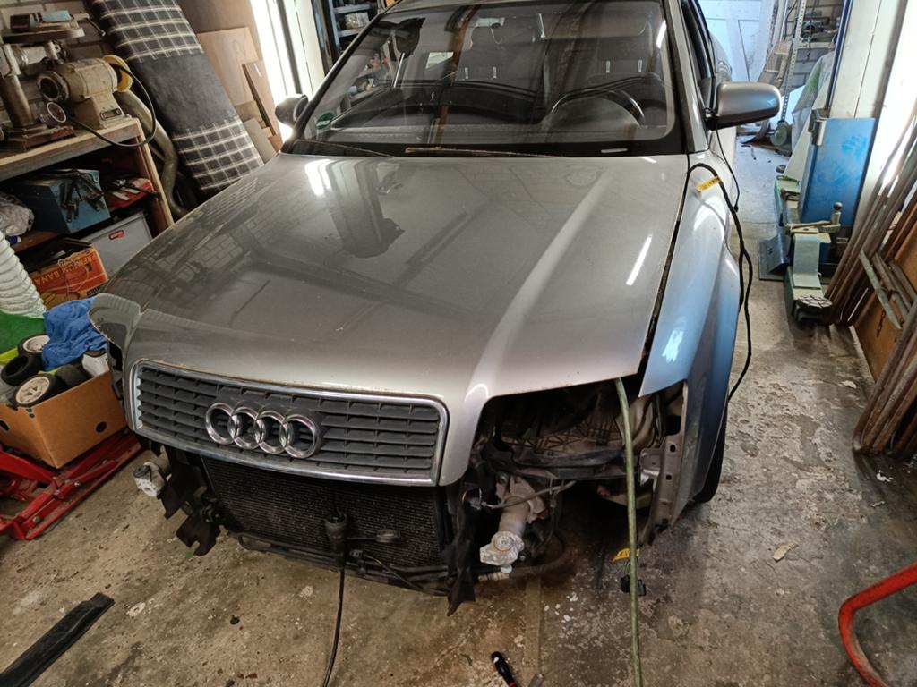 Audi A4 B6/B7 Avant 2001 In onderdelen, Ophalen of Verzenden, Gebruikt, Audi