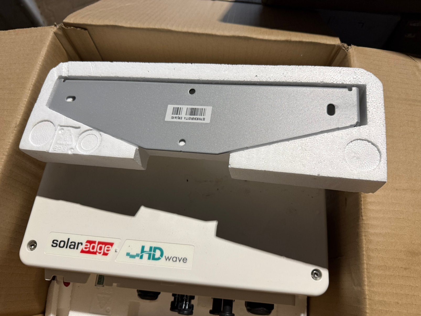 SolarEdge SE5000H HD-Wave omvormer 5 kW – €150, Ophalen, Nieuw