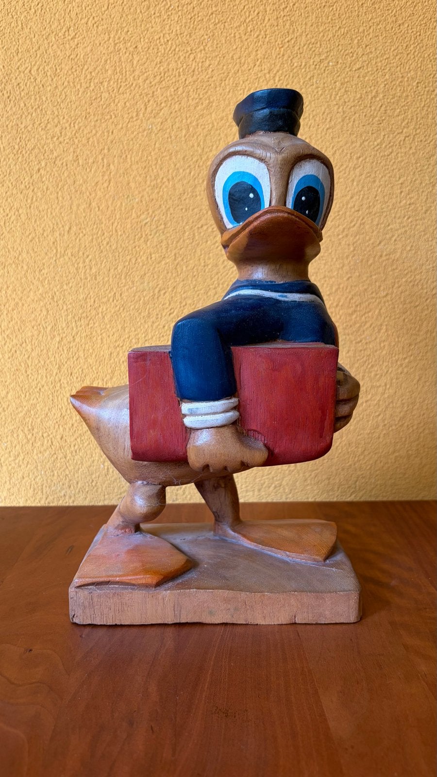 Vintage houten beeldje van Donald Duck, 30 cm hoog, Ophalen of Verzenden, Gebruikt