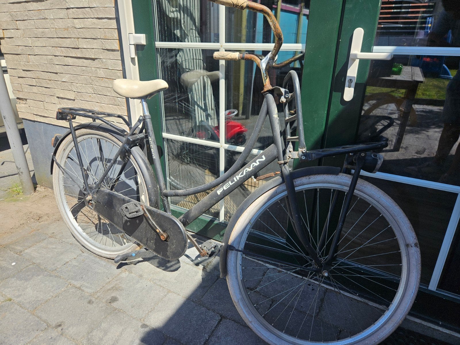 stapfiets voor kratje amstel of hertogjan, Fietsen en Brommers, Fietsen | Dames | Omafietsen, Ophalen, Gebruikt