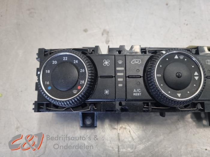 Airco bedieningspaneel van een Volkswagen Crafter, Gebruikt, -, Volkswagen, -