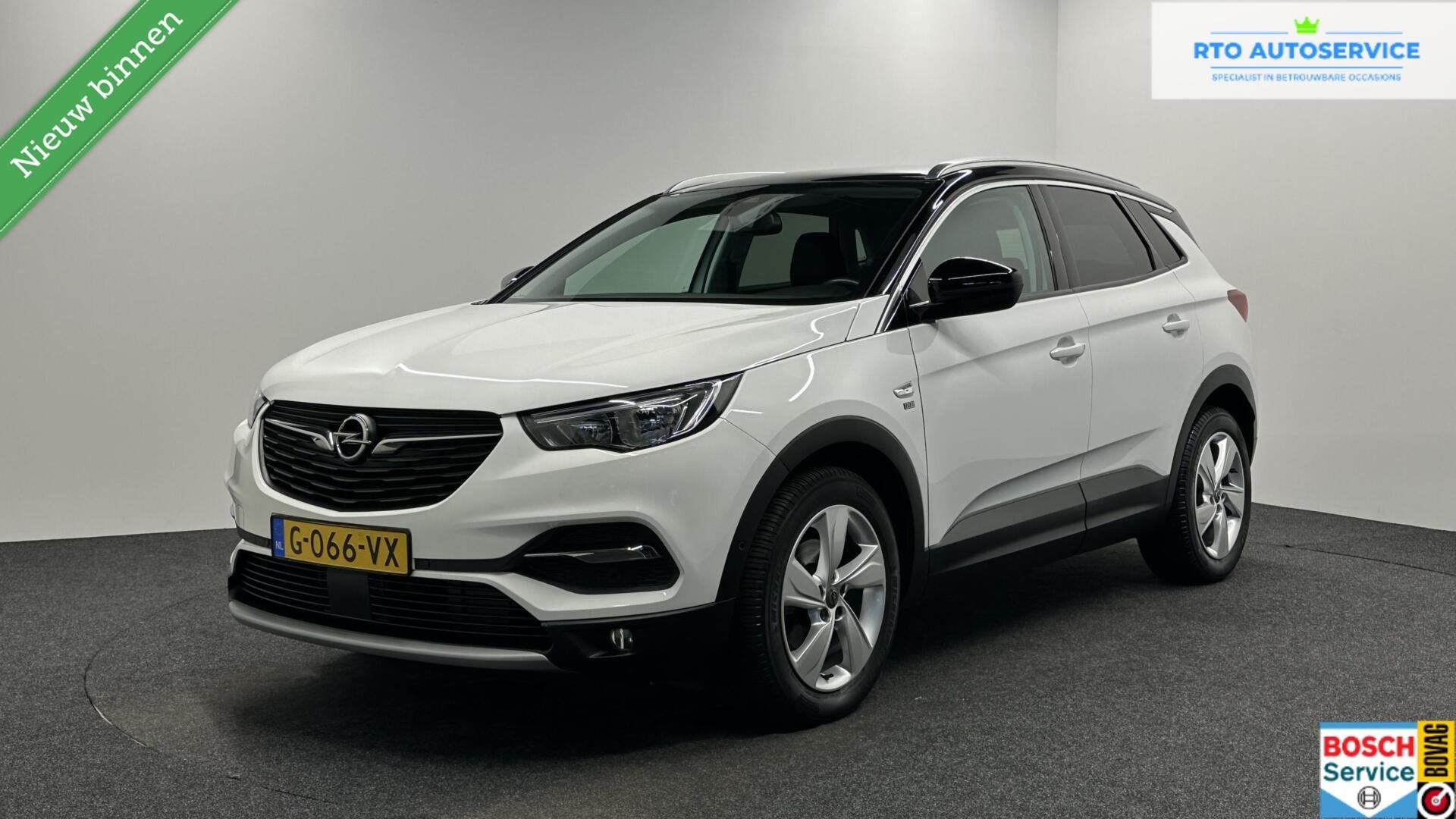 Opel Grandland X 1.2 Turbo Innovation CAMERA NAVI LM CARPLAY, Auto's, Voorwielaandrijving, Gebruikt, 1199 cc, Met garantie (alle)
