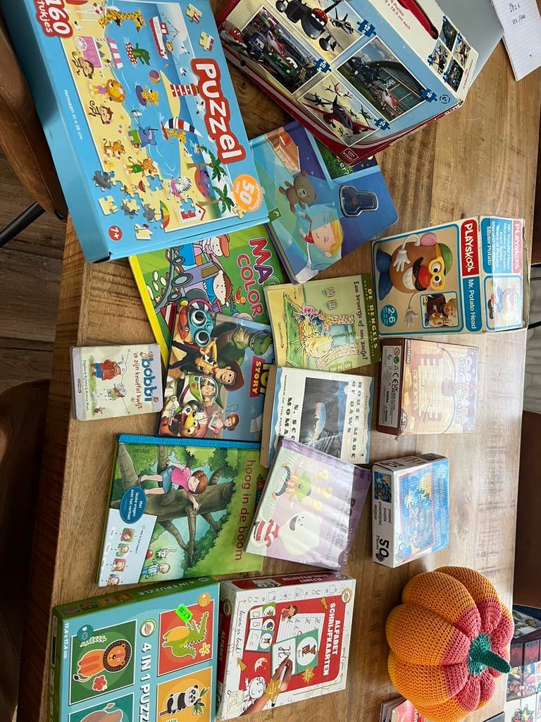 Boeken en puzzels gratis, Ophalen of Verzenden, Zo goed als nieuw