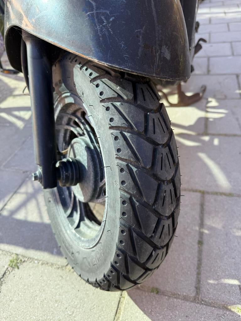 Scooter met recente onderdelen, motorprobleem, Fietsen en Brommers, Ophalen, Gebruikt, Benzine