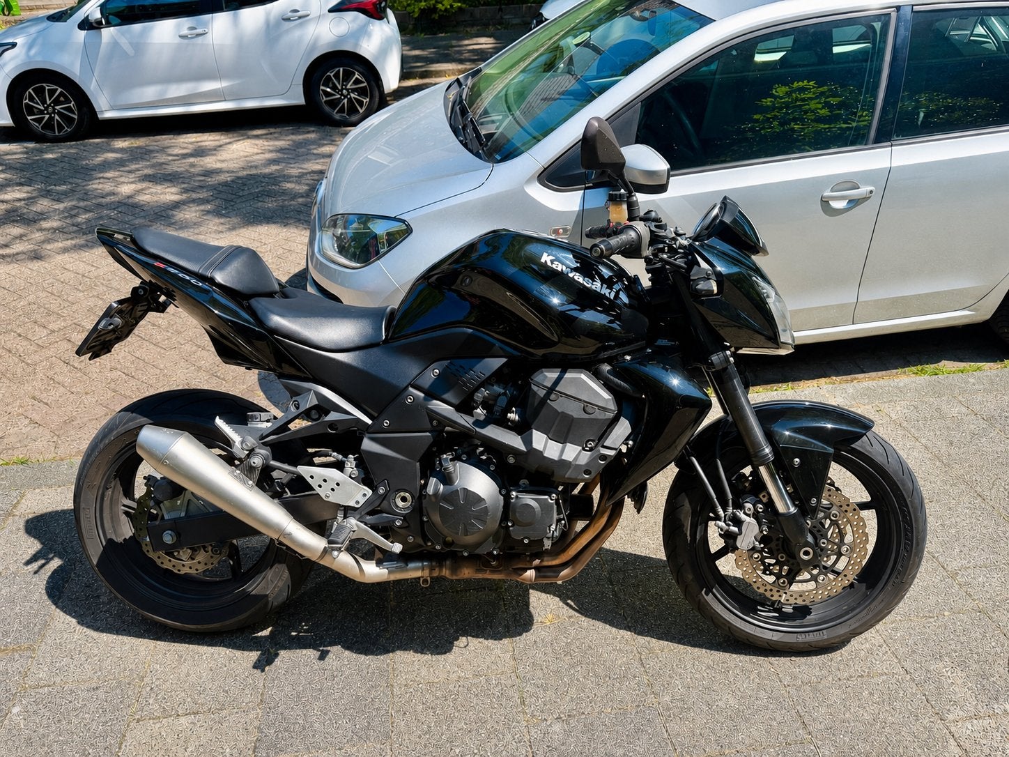 Kawasaki Z750 2009 - Zwart, Motoren, Motoren | Kawasaki, Sportuitlaat, 4 cilinders, Motorrijbewijs A, Gebruikt